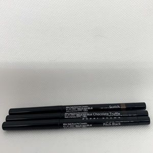 Bobbi Perfectly Defined Gel Eyeliner